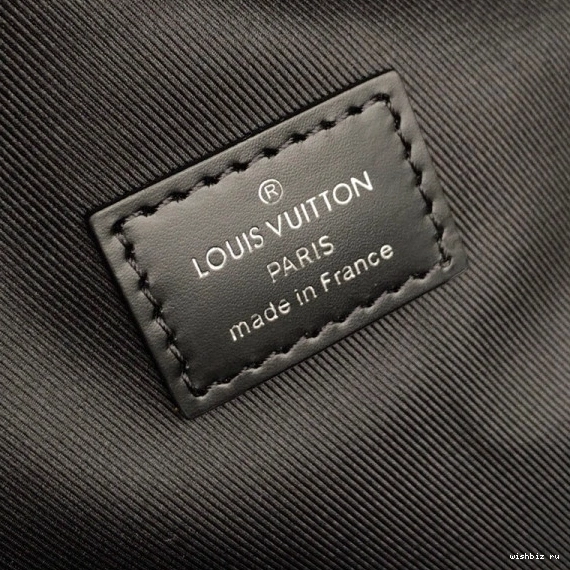 WIS JOSH Vuitton Louis 1202